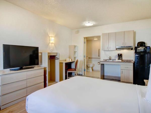 Studio 6-Tucson, AZ - Irvington Road : photo 2 de la chambre chambre double - accessible aux personnes à mobilité réduite - non-fumeurs