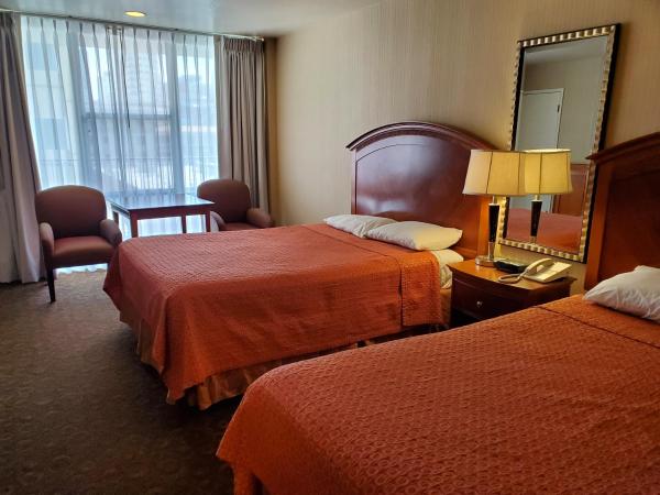 Royal Pacific Motor Inn : photo 1 de la chambre chambre avec 2 grands lits queen-size 