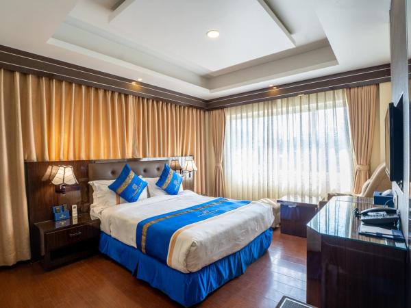 Shangrila Blu Hotel : photo 2 de la chambre chambre lit queen-size deluxe