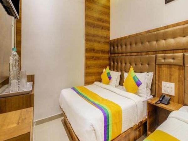 Hotel Riva International Goregaon- Near NESCO : photo 5 de la chambre chambre quadruple