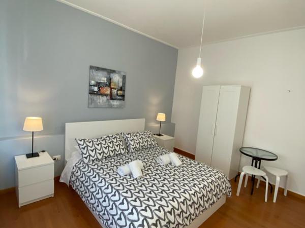 Delle Rose Rooms : photo 4 de la chambre grande chambre double