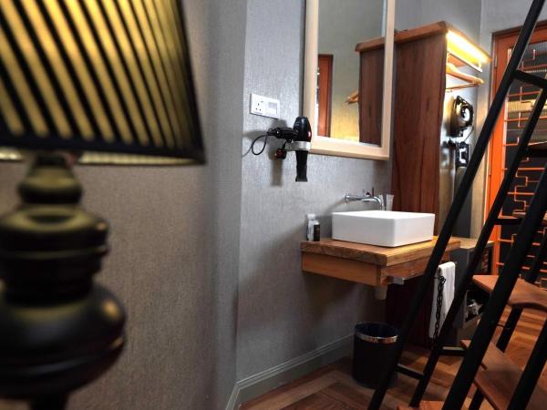 1969 Business Suites @ Ipoh Garden : photo 7 de la chambre mozart loft