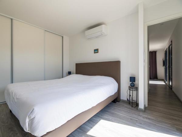 Résidence Pierre & Vacances Premium Les Terrasses d'Arsella : photo 4 de la chambre appartement 1 chambre