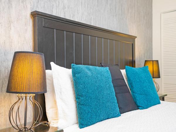 Accueil Chez Francois : photo 4 de la chambre chambre double ou lits jumeaux deluxe – vue sur jardin