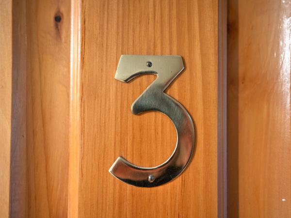 Accueil Chez Francois : photo 7 de la chambre chambre double ou lits jumeaux supérieure - vue sur jardin