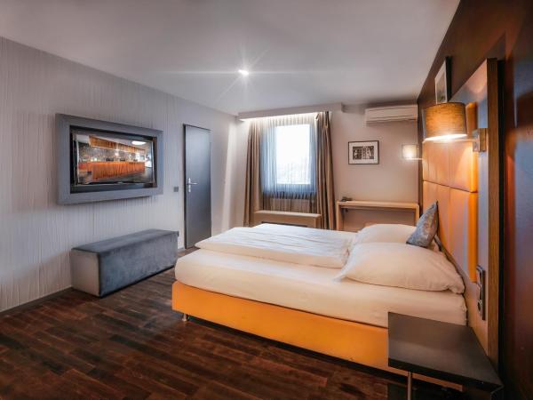 Hotel Cult Frankfurt City : photo 3 de la chambre chambre double