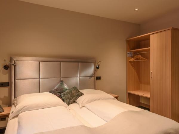 Hotel Cult Frankfurt City : photo 8 de la chambre chambre double
