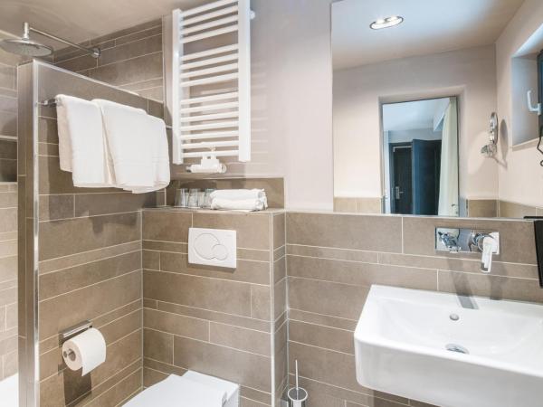 Hotel Cult Frankfurt City : photo 3 de la chambre chambre triple