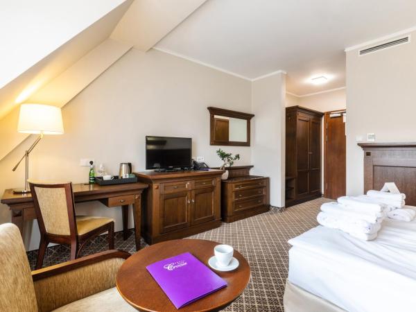 Hotel Crocus : photo 4 de la chambre chambre double