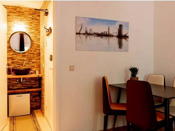 Recharge Hostel : photo 10 de la chambre chambre familiale deluxe