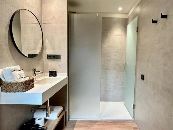 Toc Hostel Granada : photo 5 de la chambre chambre double deluxe