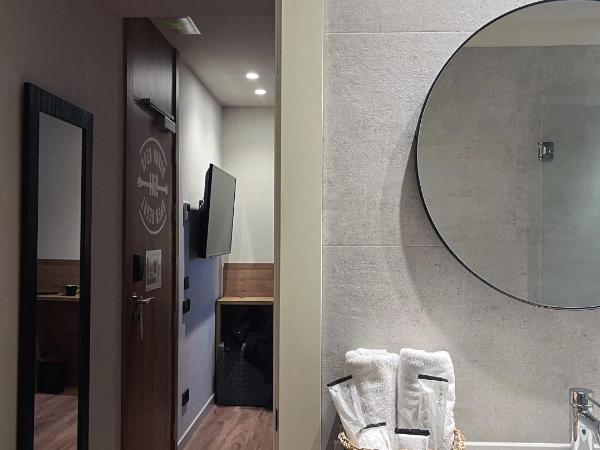 Toc Hostel Granada : photo 10 de la chambre chambre double deluxe