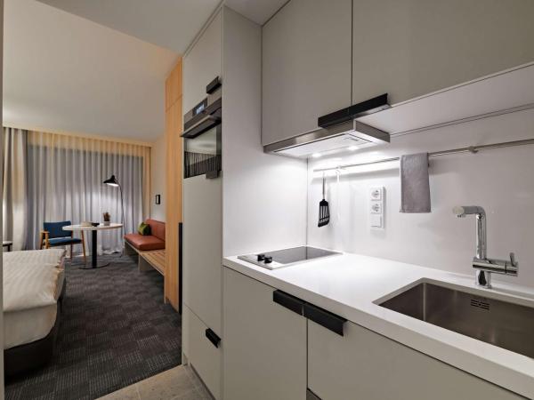 Adina Apartment Hotel Cologne : photo 10 de la chambre studio premier