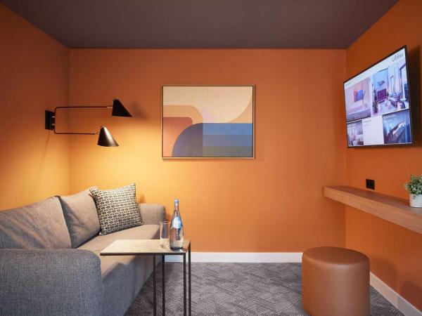 Adina Apartment Hotel Dusseldorf : photo 9 de la chambre appartement 1 chambre