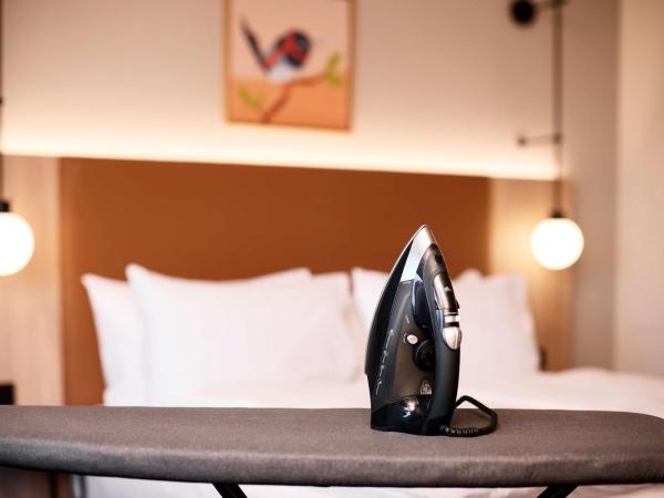 Adina Apartment Hotel Dusseldorf : photo 8 de la chambre studio