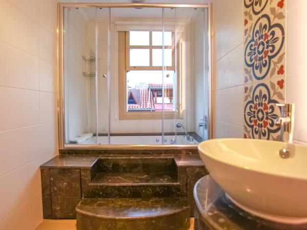 Stunning Studio Flat with Jacuzzi near Hadrian's Gate : photo 6 de la chambre studio