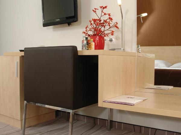 Promenade City Hotel : photo 2 de la chambre chambre simple