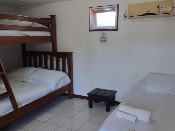 Pousada Kailani : photo 3 de la chambre chambre quadruple