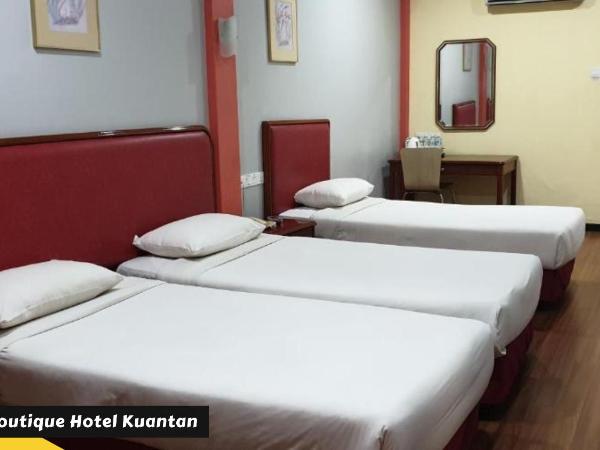 Classic Boutique Hotel Kuantan : photo 10 de la chambre premium triple-3 room