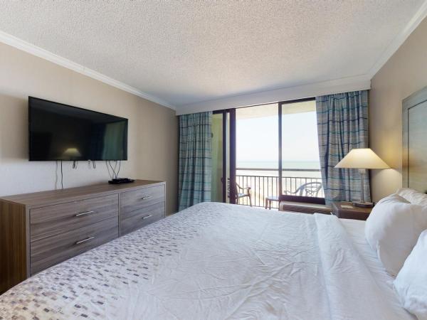 The Patricia Grand - Oceana Resorts Vacation Rentals : photo 8 de la chambre studio lit king-size avec canapé-lit
