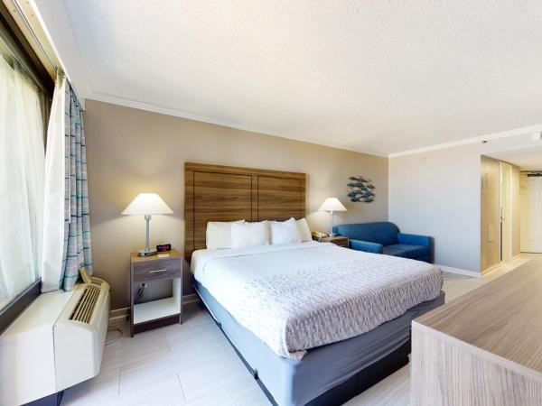 The Patricia Grand - Oceana Resorts Vacation Rentals : photo 6 de la chambre studio lit king-size avec canapé-lit