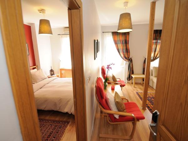 Ahmet Efendi Evi : photo 3 de la chambre chambre familiale (2 adultes + 1 enfant)