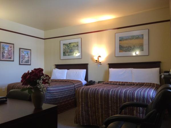 Hotel Citadelle : photo 4 de la chambre chambre quadruple