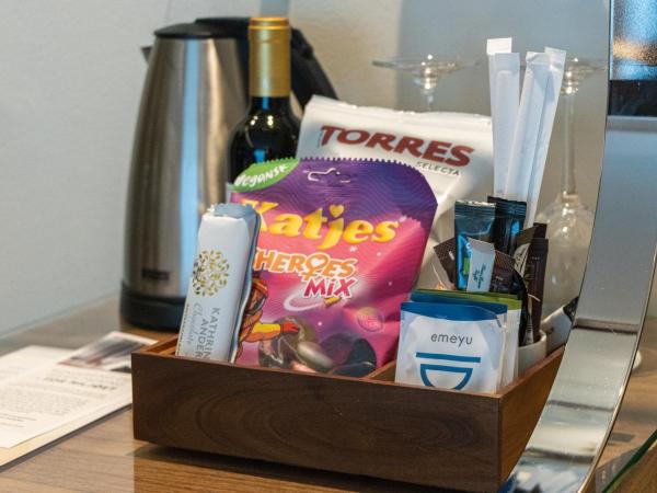 Tivoli Hotel : photo 6 de la chambre grande chambre familiale (4 personnes)