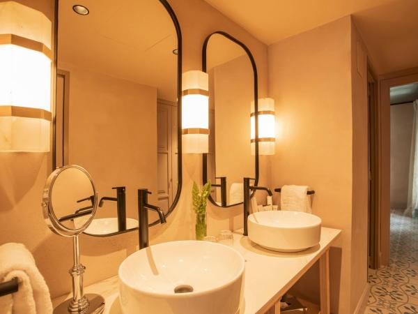 Hospes Las Casas del Rey de Baeza, a Member of Design Hotels : photo 3 de la chambre suite