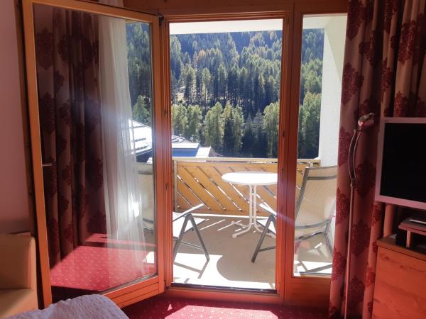 Appartements Garni Alpin Live : photo 9 de la chambre studio avec balcon 