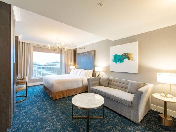 The Sutton Place Hotel Halifax : photo 2 de la chambre studio avec 1 lit king-size et canapé-lit - vue sur l’eau