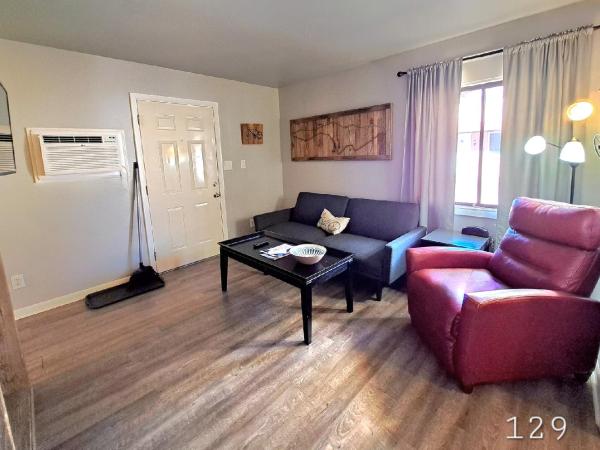 Buffalo Lodge Bicycle Resort - Amazing access to local trails & the Garden : photo 4 de la chambre chambre familiale supérieure