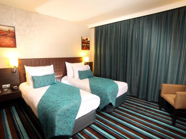 Notte Hotel : photo 2 de la chambre chambre lits jumeaux