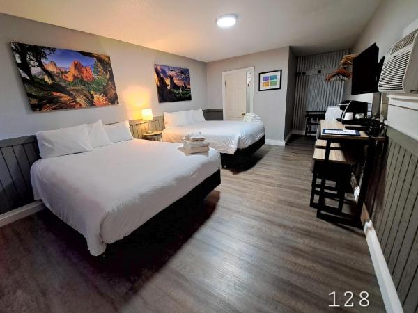 Buffalo Lodge Bicycle Resort - Amazing access to local trails & the Garden : photo 7 de la chambre chambre supérieure avec 2 lits queen-size