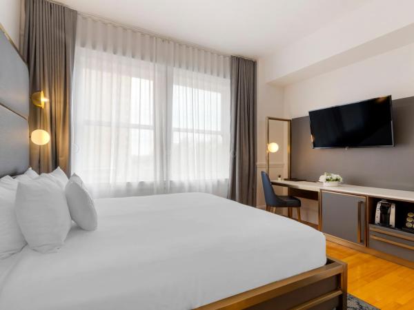 Hotel Gibbs Downtown Riverwalk : photo 3 de la chambre chambre lit king-size