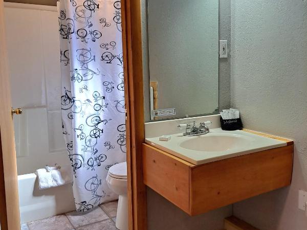 Buffalo Lodge Bicycle Resort - Amazing access to local trails & the Garden : photo 8 de la chambre chambre lit king-size supérieure