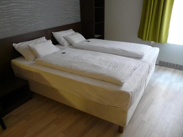 Soleil Apartman Szeged : photo 7 de la chambre chambre quadruple standard