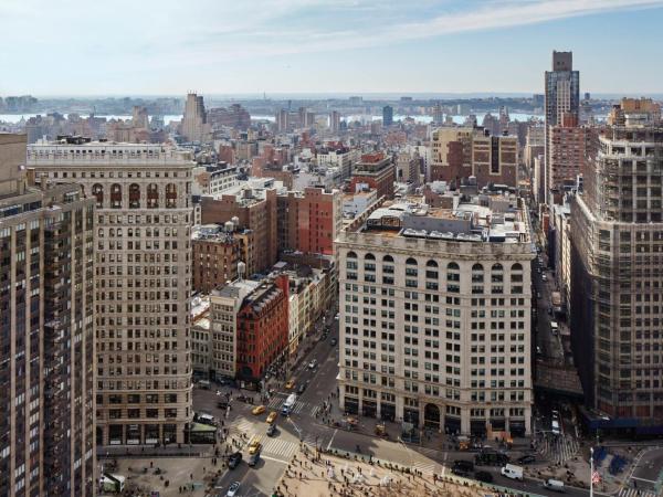 The New York EDITION : photo 2 de la chambre loft - vue sur ville