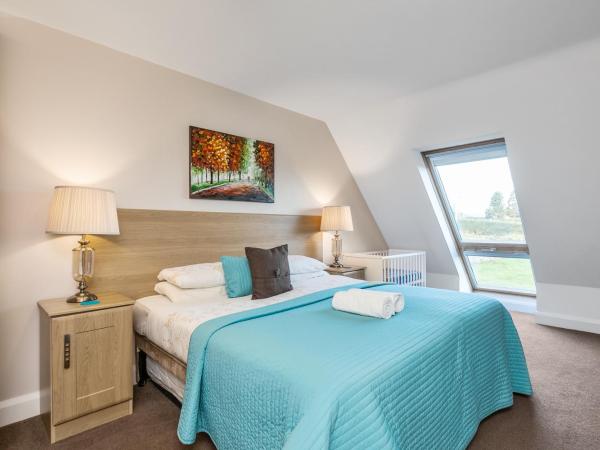 Tollyrose Country House : photo 4 de la chambre grande chambre double ou lits jumeaux