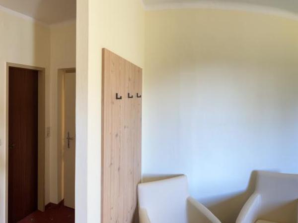 Landhotel Gasthof Eichhof Natters : photo 2 de la chambre chambre double avec petit-déjeuner inclus