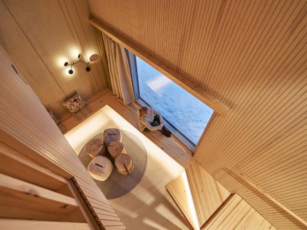 Nova Skyland Hotel : photo 6 de la chambre suite lit double aurora