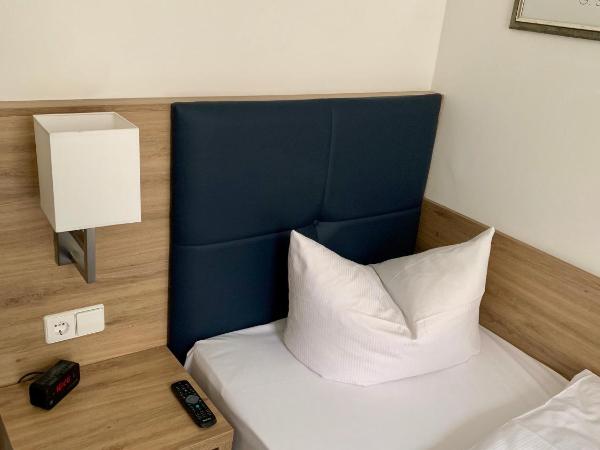 Hotel Seifert Berlin am Kurfürstendamm : photo 1 de la chambre chambre simple