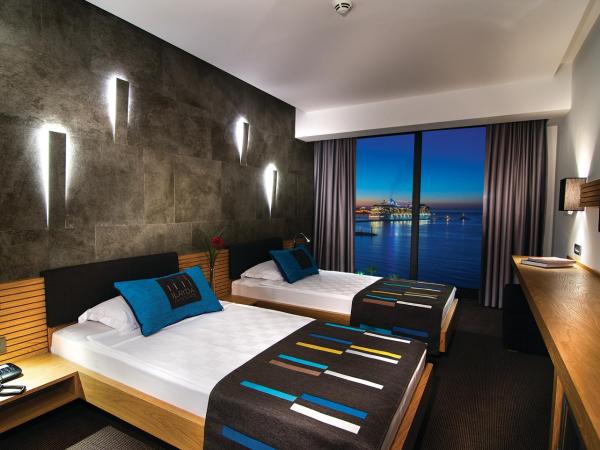 Ilayda Avantgarde Hotel : photo 2 de la chambre chambre lits jumeaux - vue sur mer