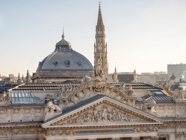 Brussels Marriott Hotel Grand Place : photo 6 de la chambre suite exécutive - accès au salon club