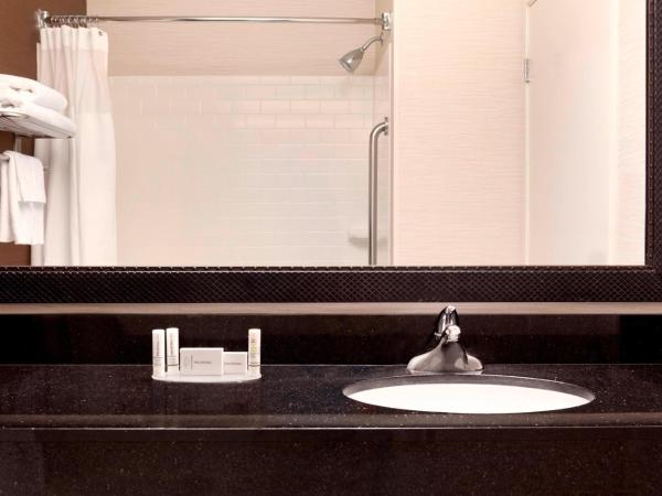 Sonesta Essential Houston Energy Corridor : photo 4 de la chambre 2 queens