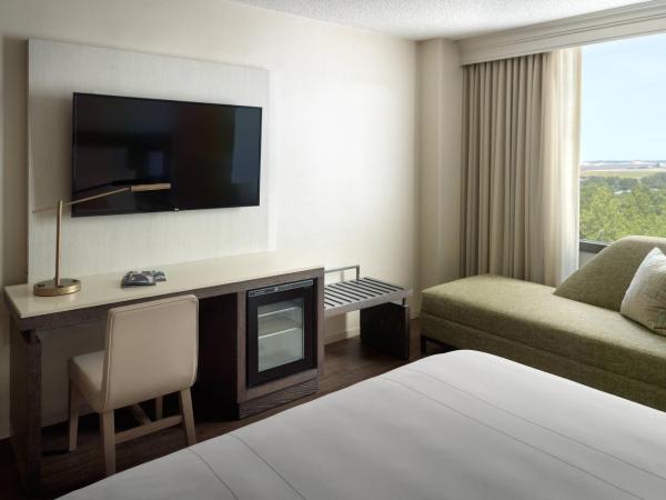 Atlanta Airport Marriott : photo 2 de la chambre chambre lit king-size