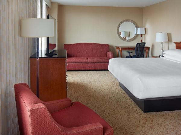 Toronto Airport Marriott Hotel : photo 1 de la chambre chambre d'angle lit king-size