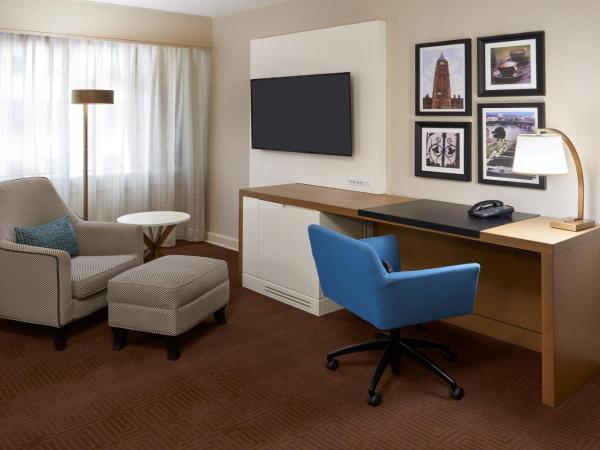 Sheraton Ottawa Hotel : photo 1 de la chambre chambre lit king-size