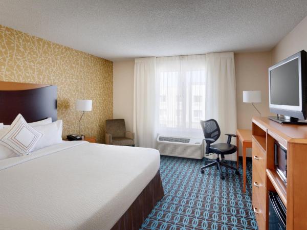 Fairfield Inn & Suites Salt Lake City Airport : photo 1 de la chambre chambre lit king-size