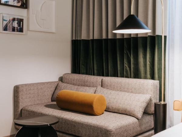 Le Méridien Salt Lake City Downtown : photo 3 de la chambre chambre lit king-size classique avec vue sur la ville